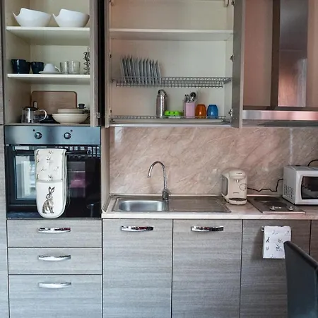 Modern & Bright 1bd Near Main Square Apartament *