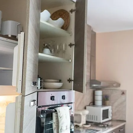 Modern & Bright 1bd Near Main Square Apartment Plovdiv