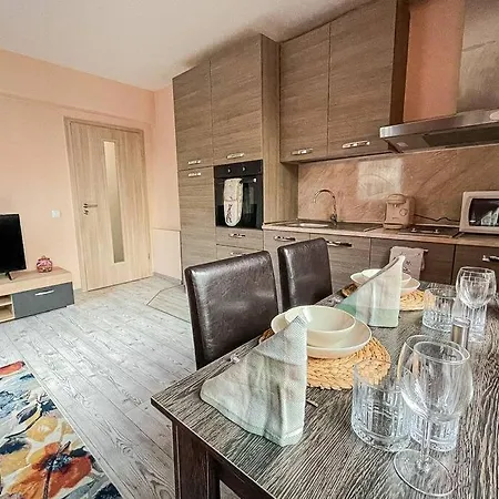 Apartment Modern & Bright 1bd Near Main Square *