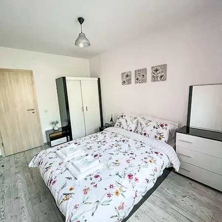 Modern & Bright 1bd Near Main Square * 플로브디프