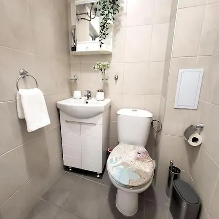 Modern & Bright 1bd Near Main Square Apartment Plovdiv