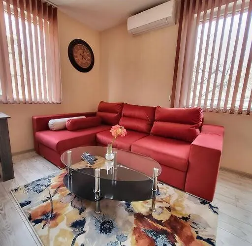 Apartment Modern & Bright 1bd Near Main Square