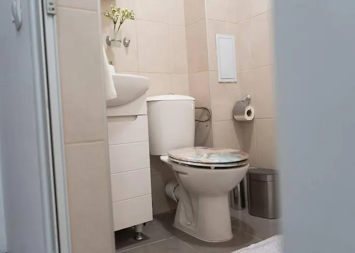 Apartment Modern & Bright 1bd Near Main Square Plovdiv